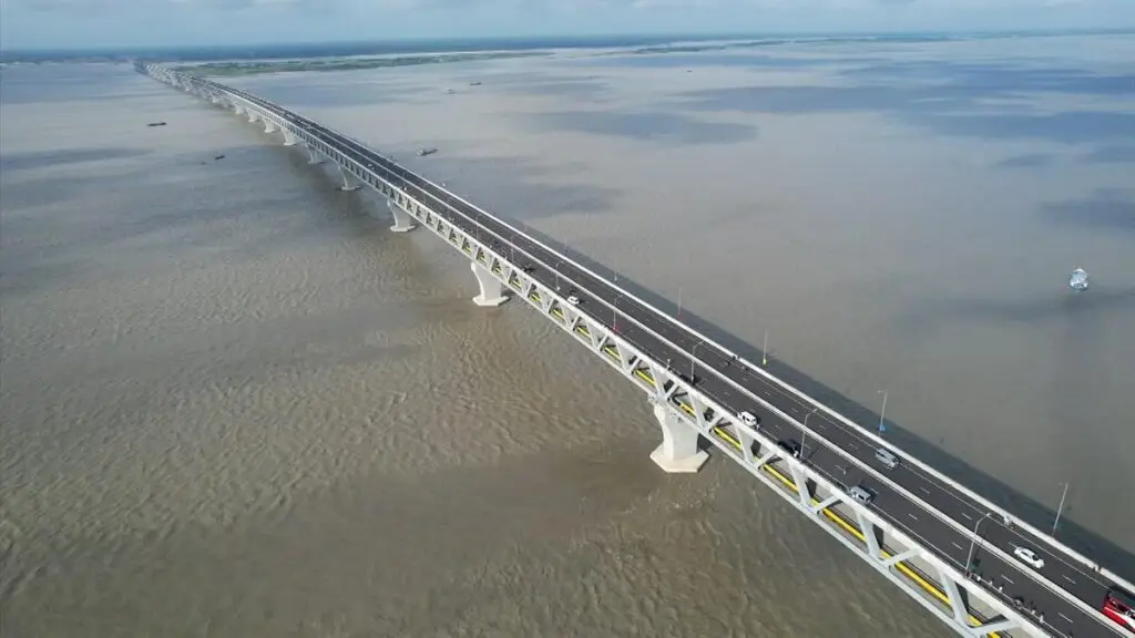 শেখ হাসিনার সাহসী নেতৃত্বে পদ্মা সেতু: টোলেই তিন হাজার কোটি টাকা আয়