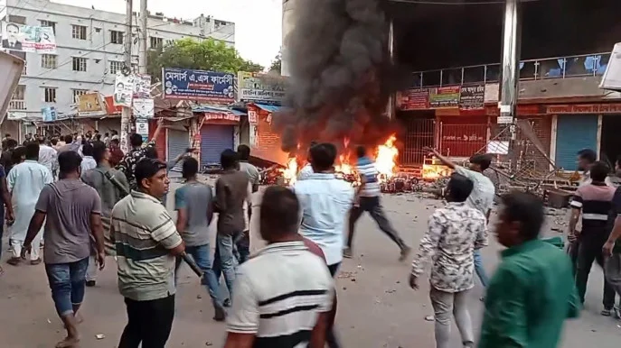 ৫ আগস্ট-পরবর্তী ৯১.৭% সহিংসতার সঙ্গে বিএনপি সম্পৃক্ত, ২০.৭%-এর সঙ্গে আ.লীগ: টিআইবি