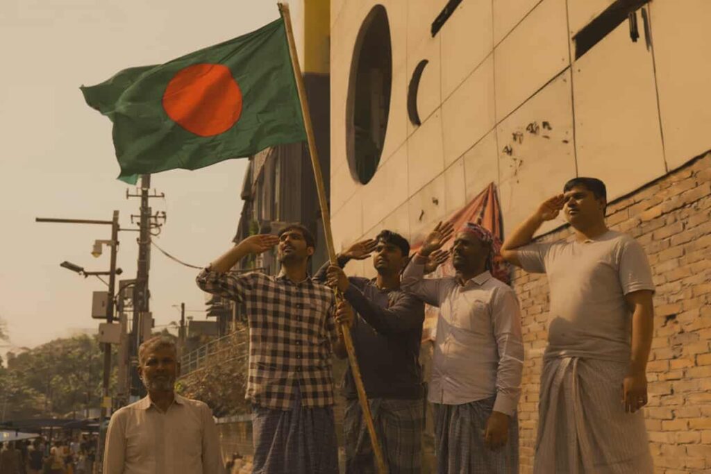 ভালোবাসা দিবসে আদর্শের প্রতি অটুট আস্থা: আওয়ামী লীগ কার্যালয়ে মেহনতি মানুষের পতাকা উত্তোলন