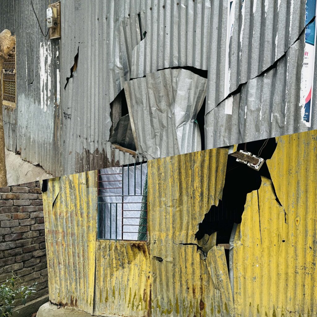 ঢাকার দোহারে বিএনপির নেতাকর্মীদের হামলা ও লুটপাট: মামলা নিচ্ছে না পুলিশ