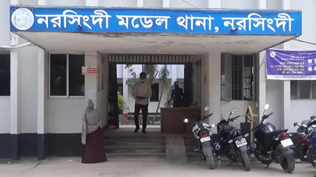ব্যবসায়ীকে রাস্তা থেকে তুলে নিয়ে মারধর, বিএনপি নেতাসহ ১১ জনের বিরুদ্ধে মামলা