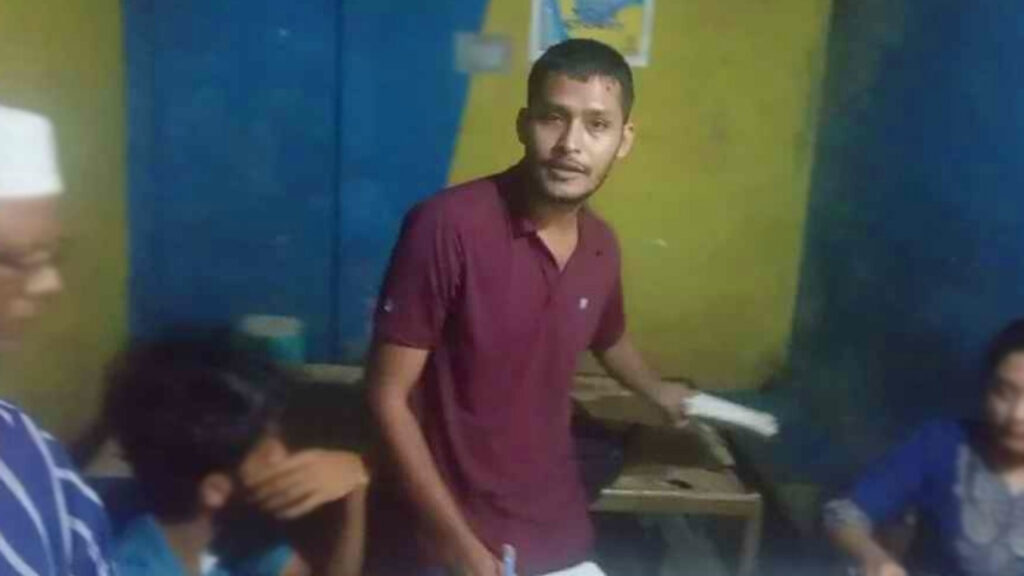 চা দোকানে এইচএসসির খাতা মূল্যায়ন, বস্তাভর্তি উত্তরপত্র জব্দ