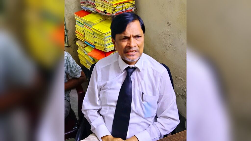 মামলা ওয়ারেন্ট ছাড়াই অফিস থেকে আটক করা হলো কুষ্টিয়ার সাবেক পিপি দুলালকে